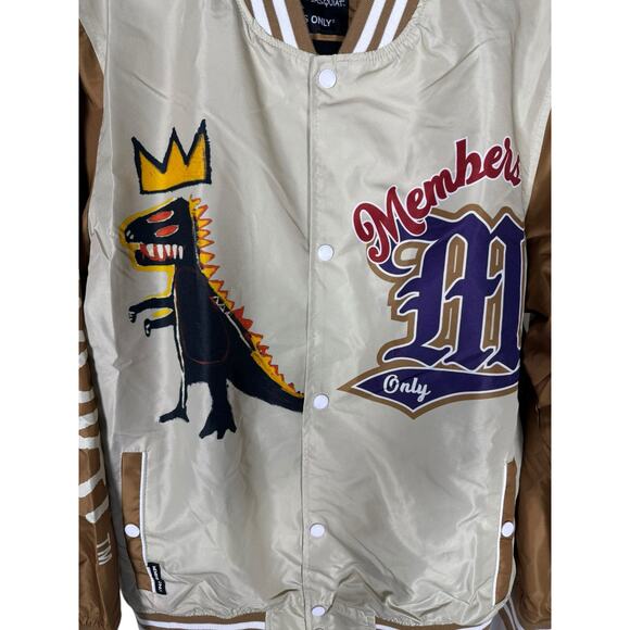 NWT Men's Members Only Jean Michel Basquat Brown Varsity Windbreaker Size M - Picture 2 of 6